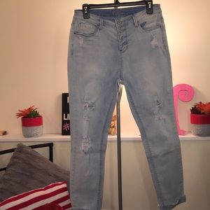 🚨24 hr sale🚨🖤New Rue21 jeans size 10🖤